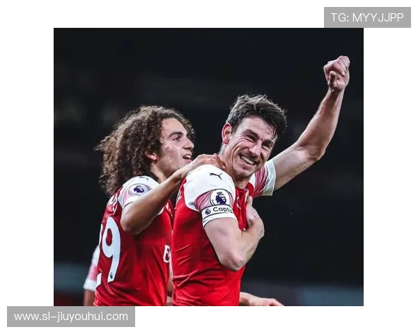 围绕绿茵足球巅峰球员之谜探寻时代最强球星诞生历史长河中的光芒